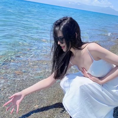 挥剑霜寒与君绝